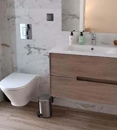 Comfy Ensuite 3* فارو